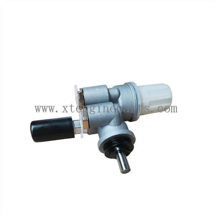DEUTZ BFL914 FL914 Fuel Pump Hand Lift Pump 04233878